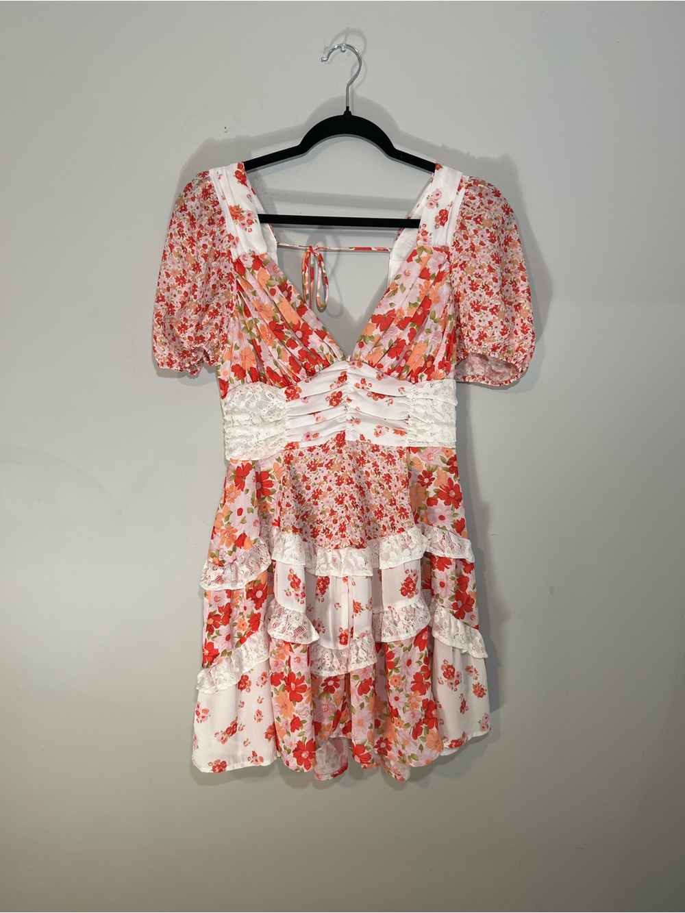 Altar'd State White Coral Floral Mini Dress Puff Sleeve Tiered Ruffle Boho Size - Picture 4 of 11